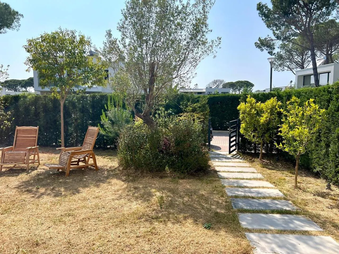 San Pietro Resort -Luxury Garden Apartment Gjiri I Lalezit Plazhi San Pietro 0*,  Arnavutluk